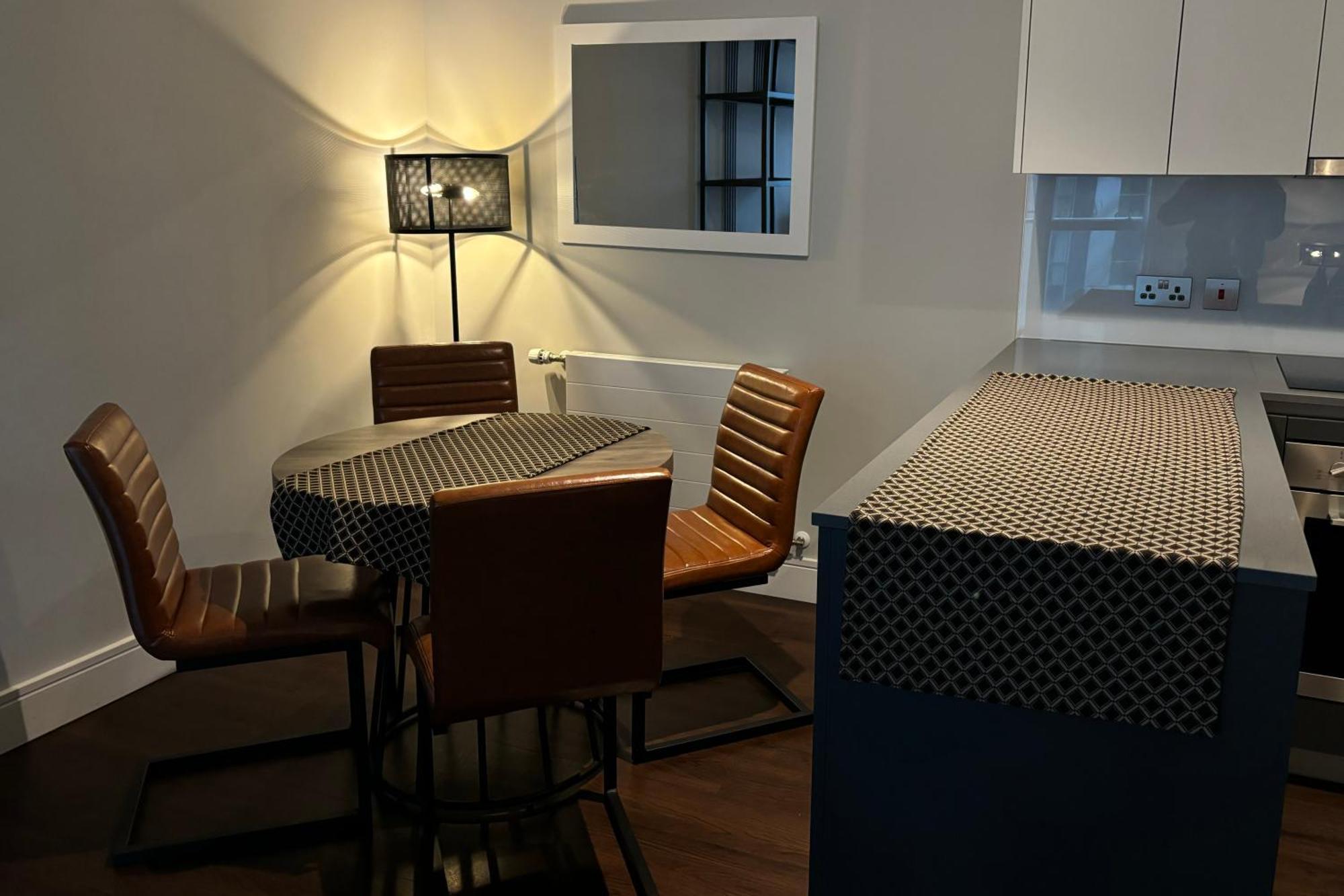 Collection No9 Harbour Way Apartment Лондон Екстериор снимка