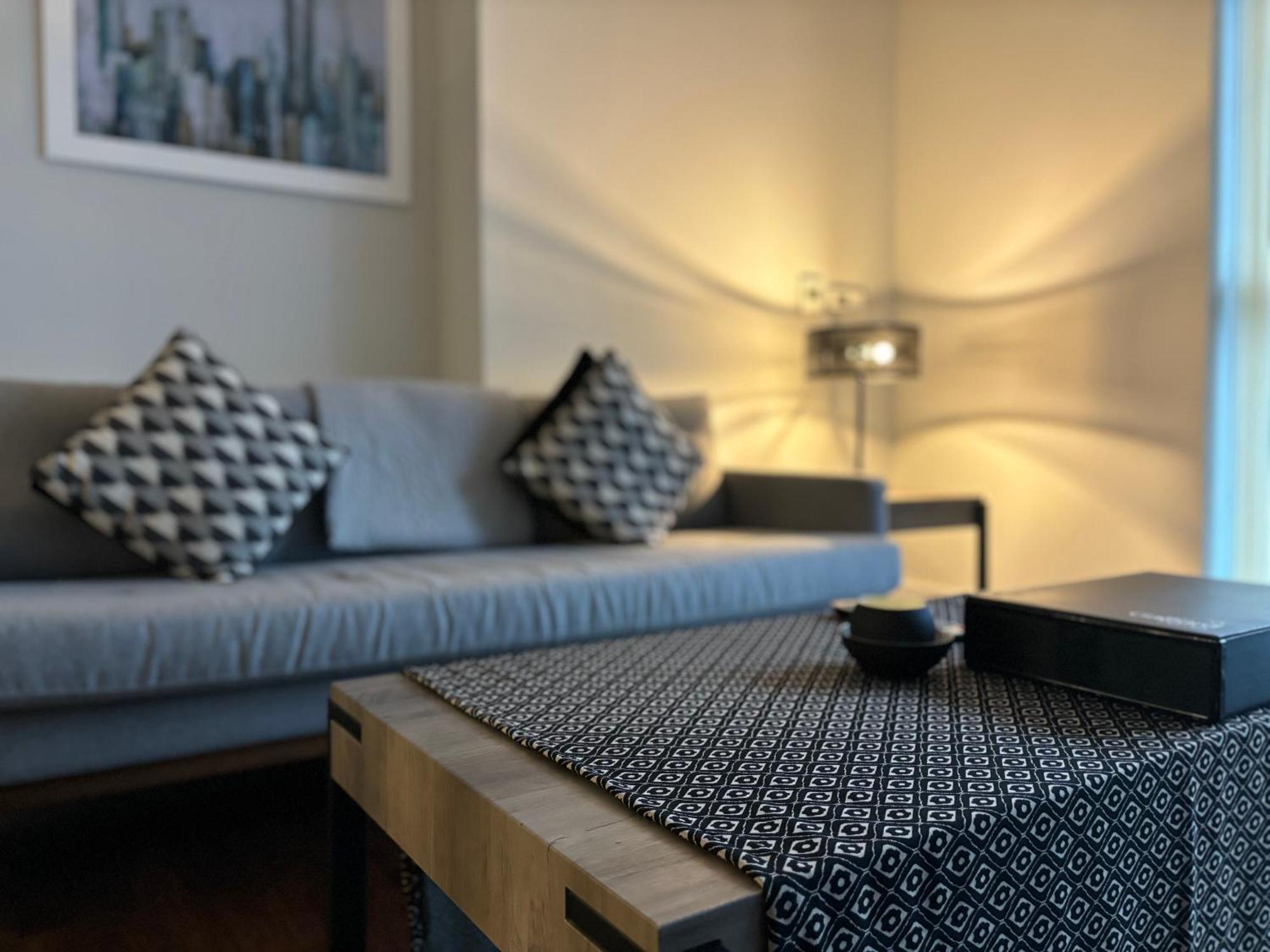 Collection No9 Harbour Way Apartment Лондон Екстериор снимка